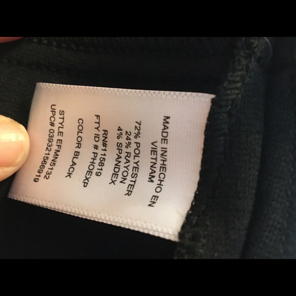 Black pencil skirt | small 🤩 - Picture 4 of 4